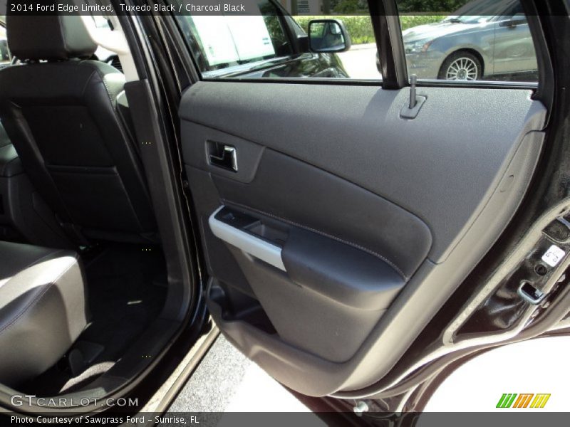 Tuxedo Black / Charcoal Black 2014 Ford Edge Limited