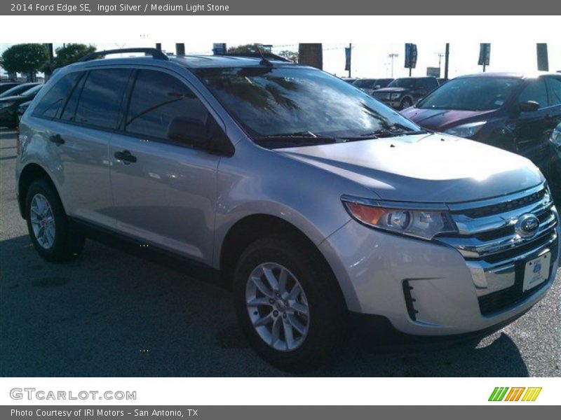 Ingot Silver / Medium Light Stone 2014 Ford Edge SE