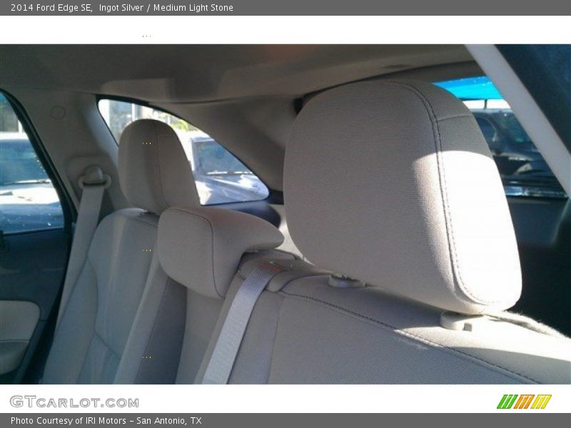 Ingot Silver / Medium Light Stone 2014 Ford Edge SE