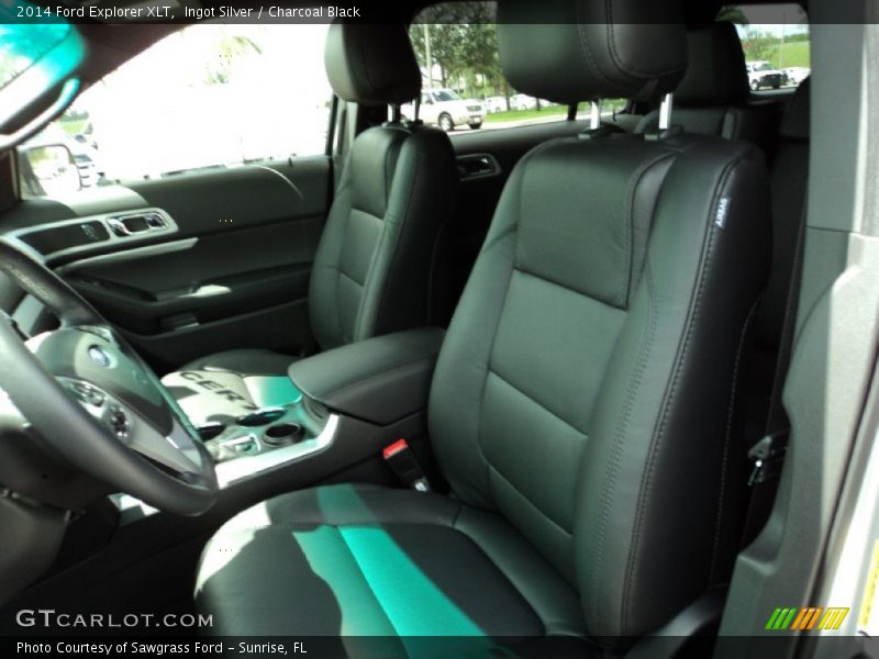 Ingot Silver / Charcoal Black 2014 Ford Explorer XLT