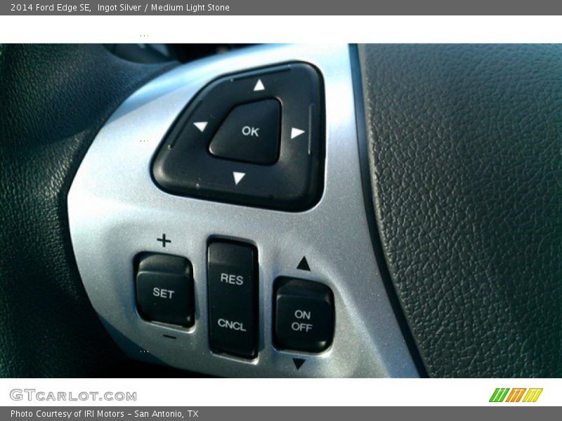 Ingot Silver / Medium Light Stone 2014 Ford Edge SE