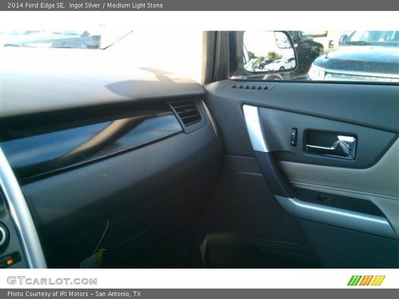 Ingot Silver / Medium Light Stone 2014 Ford Edge SE