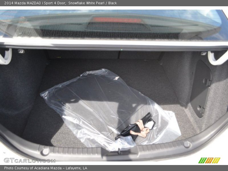 Snowflake White Pearl / Black 2014 Mazda MAZDA3 i Sport 4 Door