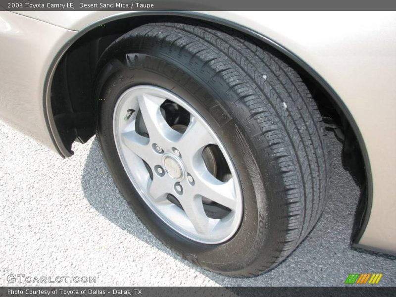 Desert Sand Mica / Taupe 2003 Toyota Camry LE