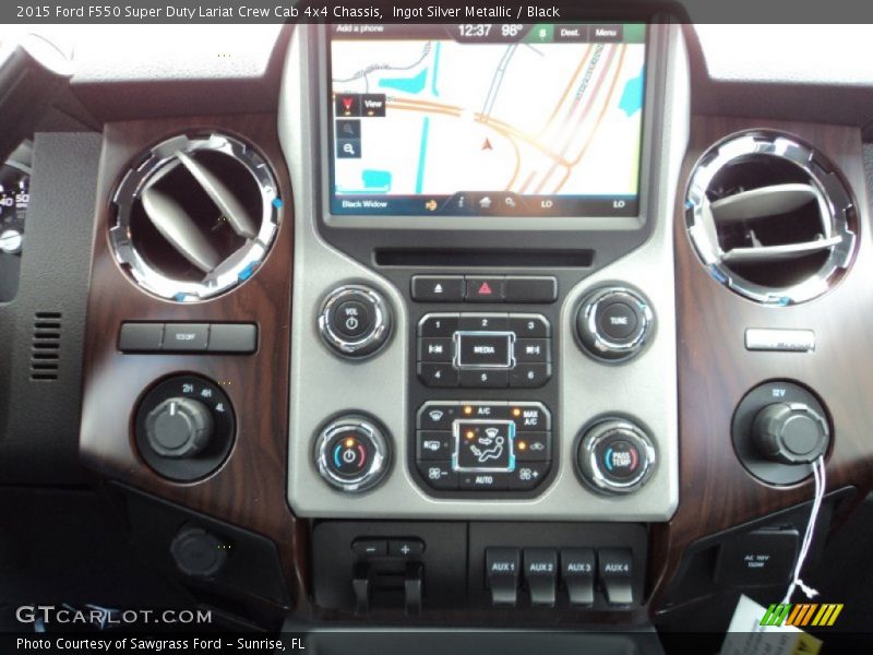 Controls of 2015 F550 Super Duty Lariat Crew Cab 4x4 Chassis