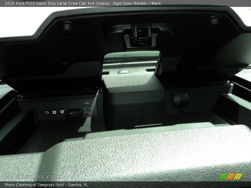 Ingot Silver Metallic / Black 2015 Ford F550 Super Duty Lariat Crew Cab 4x4 Chassis