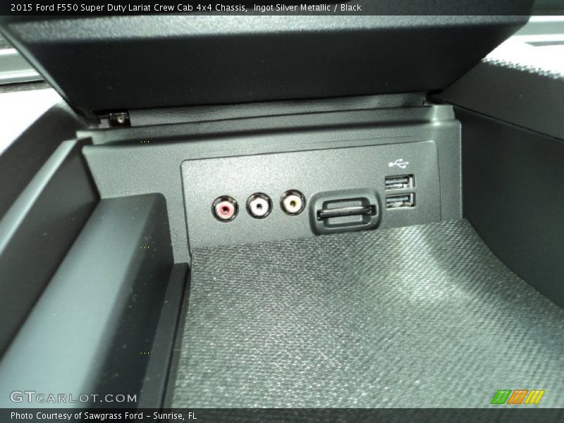 Ingot Silver Metallic / Black 2015 Ford F550 Super Duty Lariat Crew Cab 4x4 Chassis