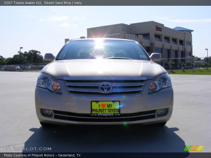 Desert Sand Mica / Ivory 2007 Toyota Avalon XLS