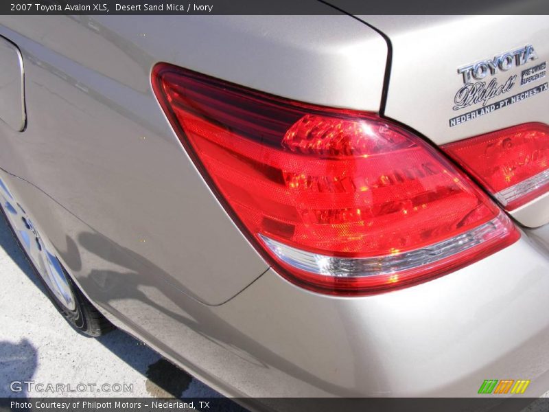 Desert Sand Mica / Ivory 2007 Toyota Avalon XLS
