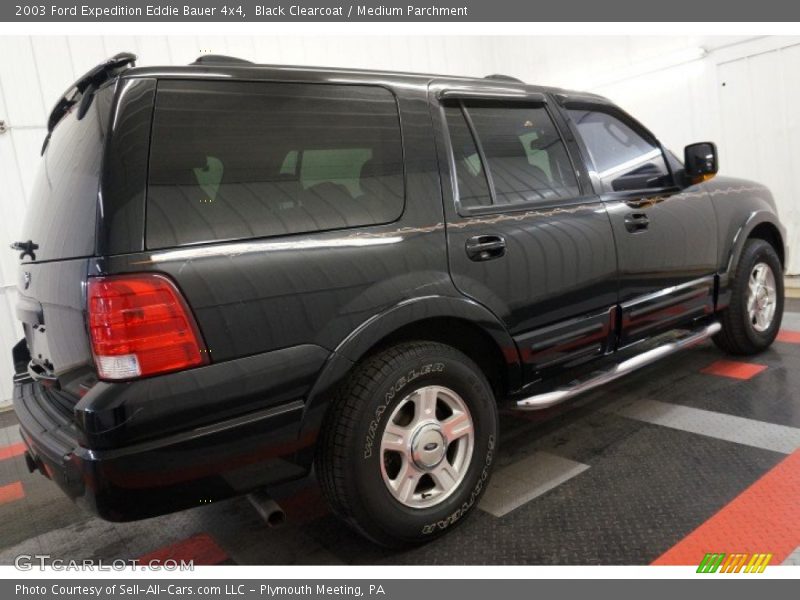 Black Clearcoat / Medium Parchment 2003 Ford Expedition Eddie Bauer 4x4