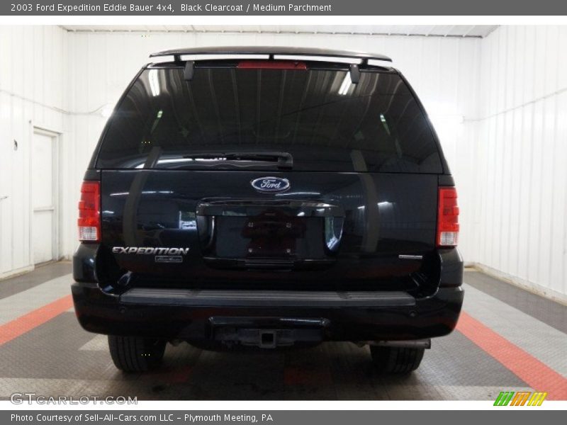 Black Clearcoat / Medium Parchment 2003 Ford Expedition Eddie Bauer 4x4