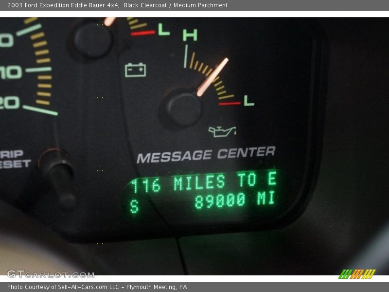Black Clearcoat / Medium Parchment 2003 Ford Expedition Eddie Bauer 4x4