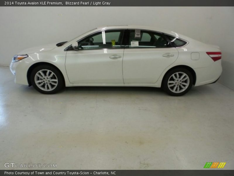 Blizzard Pearl / Light Gray 2014 Toyota Avalon XLE Premium
