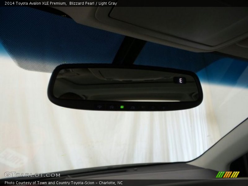 Blizzard Pearl / Light Gray 2014 Toyota Avalon XLE Premium