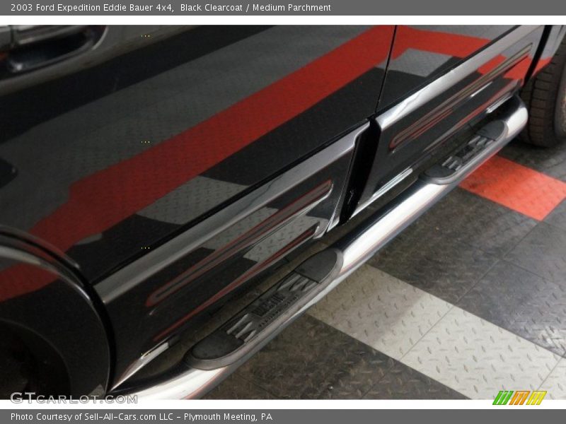 Black Clearcoat / Medium Parchment 2003 Ford Expedition Eddie Bauer 4x4