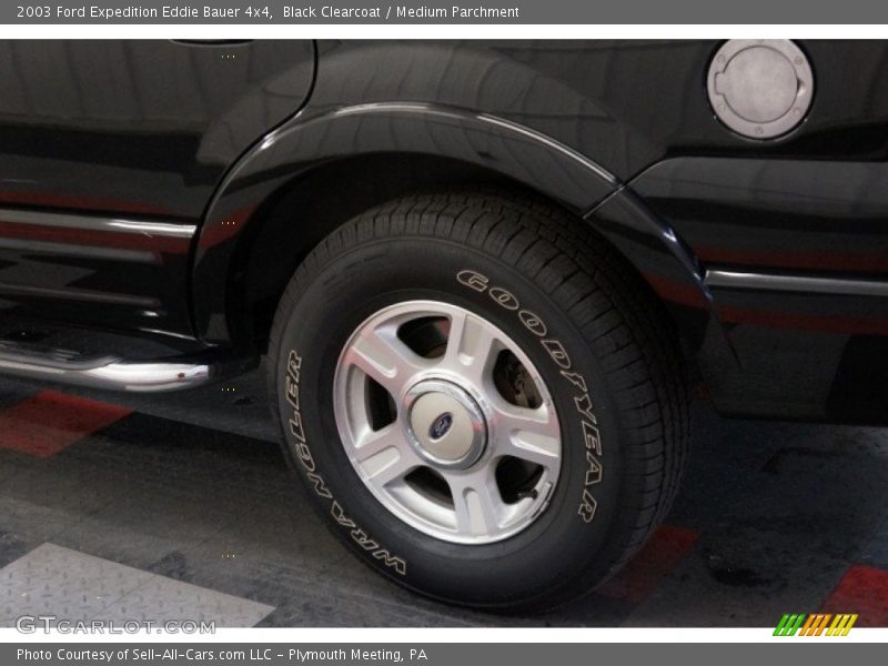 Black Clearcoat / Medium Parchment 2003 Ford Expedition Eddie Bauer 4x4