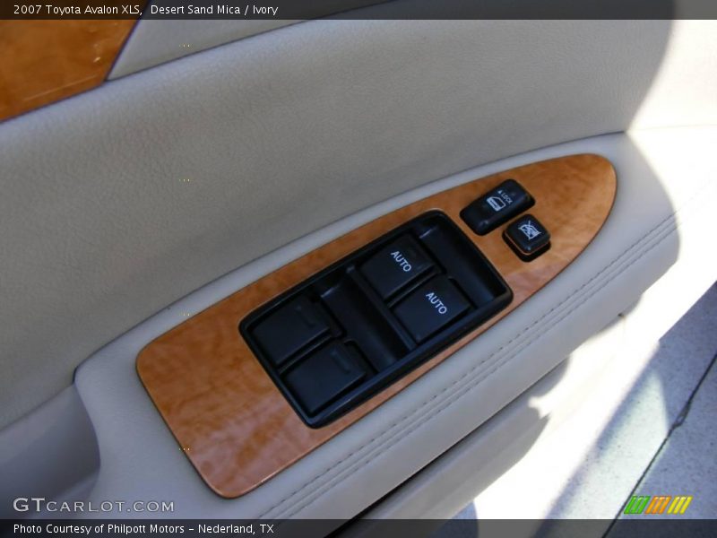 Desert Sand Mica / Ivory 2007 Toyota Avalon XLS