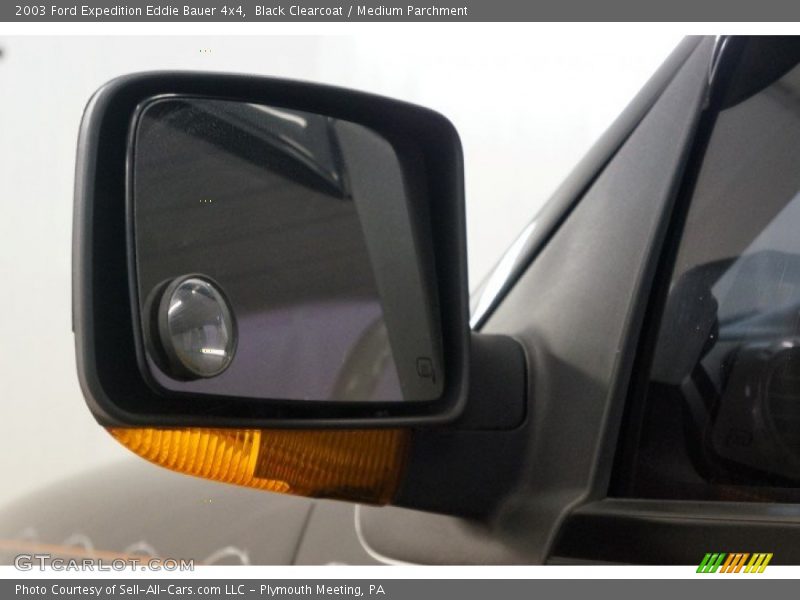 Black Clearcoat / Medium Parchment 2003 Ford Expedition Eddie Bauer 4x4