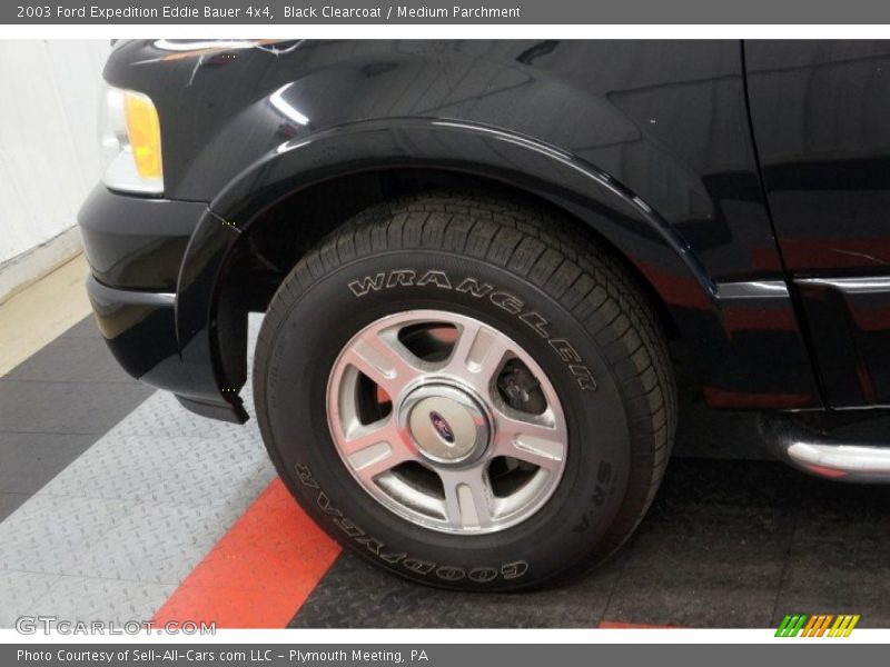 Black Clearcoat / Medium Parchment 2003 Ford Expedition Eddie Bauer 4x4