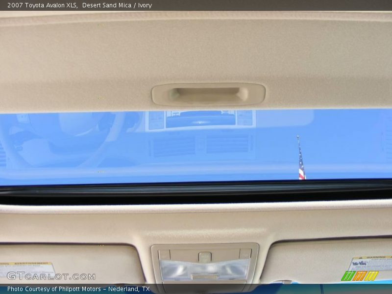 Desert Sand Mica / Ivory 2007 Toyota Avalon XLS