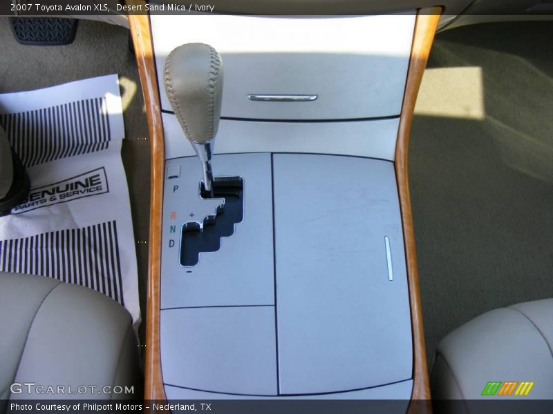Desert Sand Mica / Ivory 2007 Toyota Avalon XLS