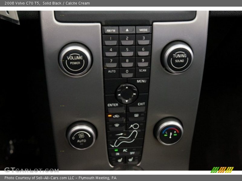 Solid Black / Calcite Cream 2008 Volvo C70 T5