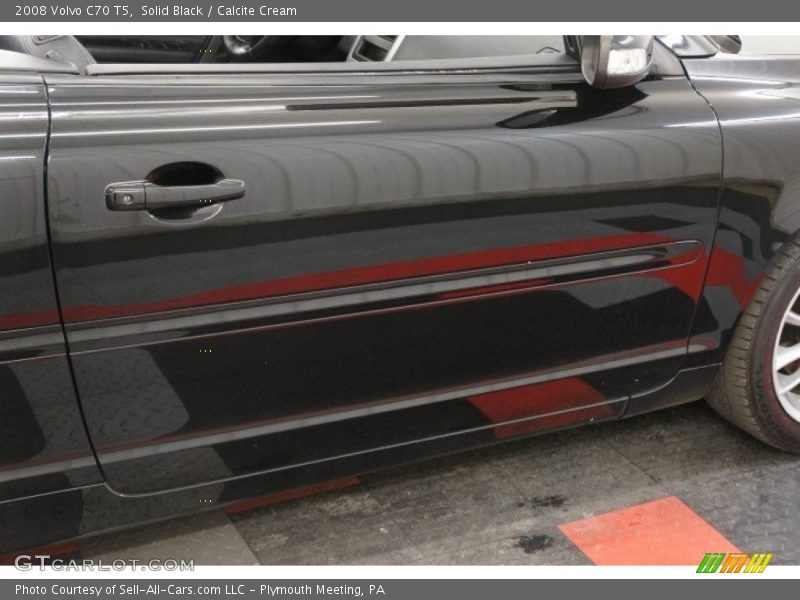 Solid Black / Calcite Cream 2008 Volvo C70 T5