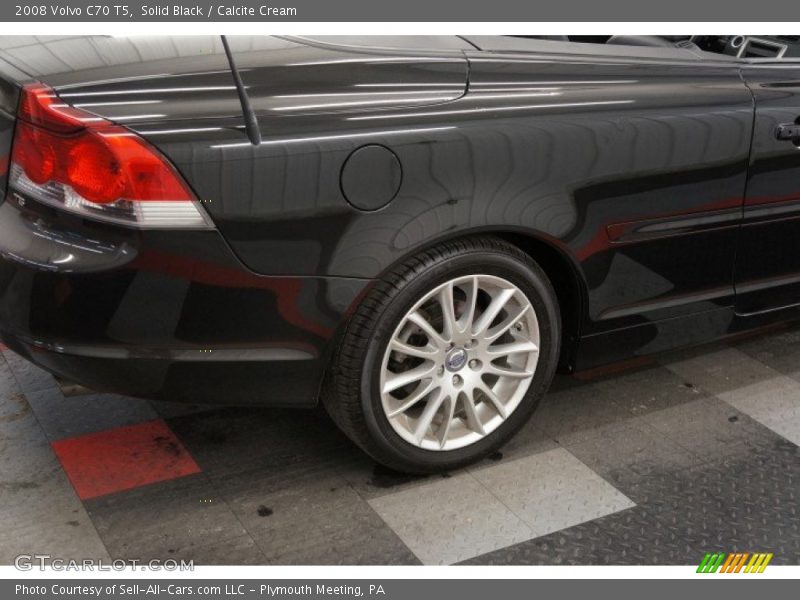 Solid Black / Calcite Cream 2008 Volvo C70 T5