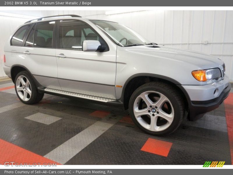 Titanium Silver Metallic / Beige 2002 BMW X5 3.0i