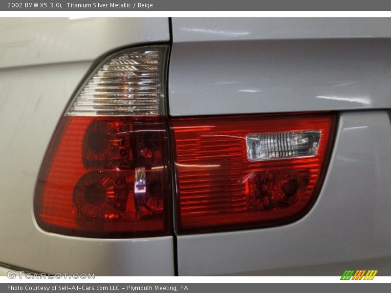 Titanium Silver Metallic / Beige 2002 BMW X5 3.0i