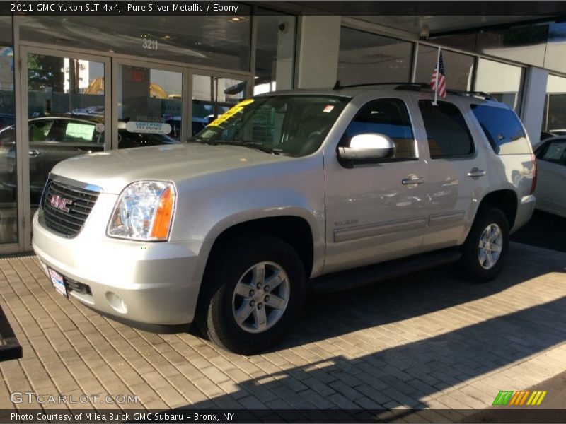 Pure Silver Metallic / Ebony 2011 GMC Yukon SLT 4x4