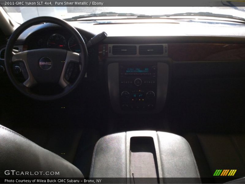 Pure Silver Metallic / Ebony 2011 GMC Yukon SLT 4x4