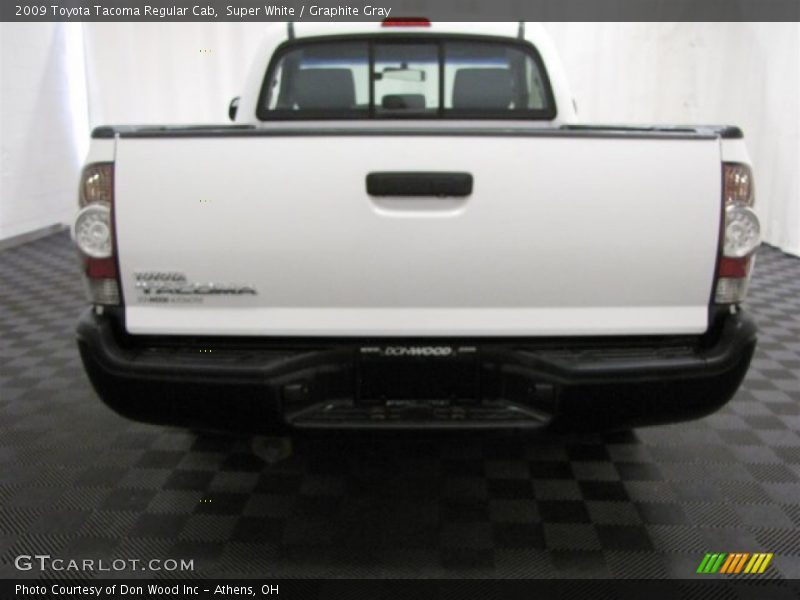 Super White / Graphite Gray 2009 Toyota Tacoma Regular Cab