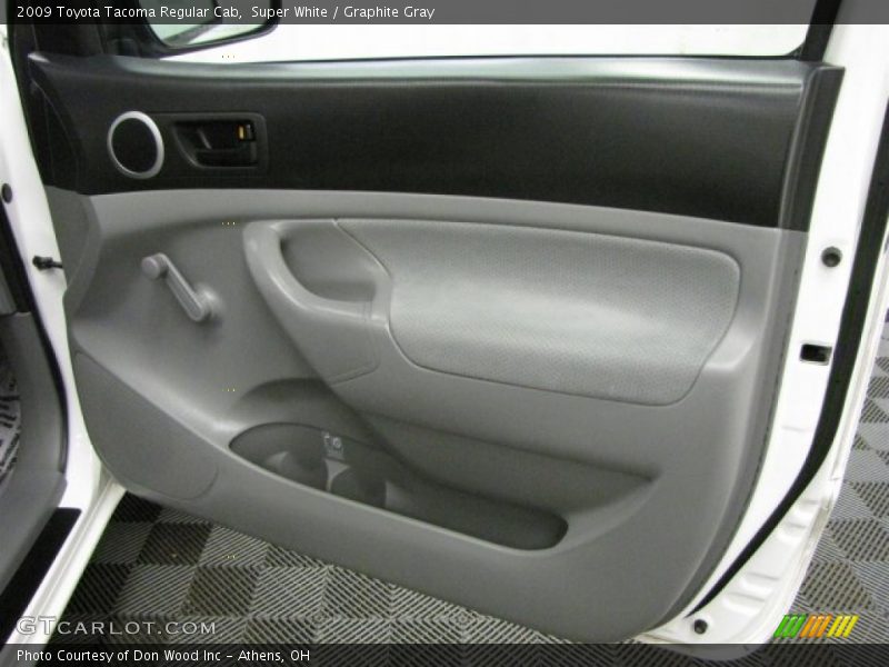 Super White / Graphite Gray 2009 Toyota Tacoma Regular Cab
