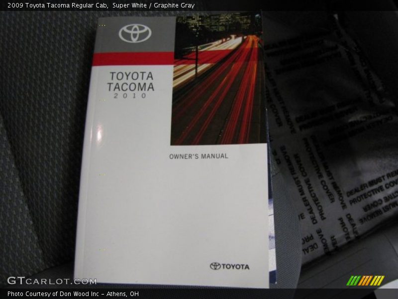 Super White / Graphite Gray 2009 Toyota Tacoma Regular Cab