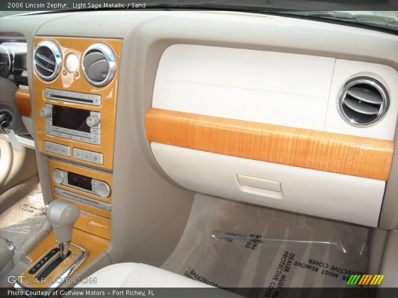 Light Sage Metallic / Sand 2006 Lincoln Zephyr