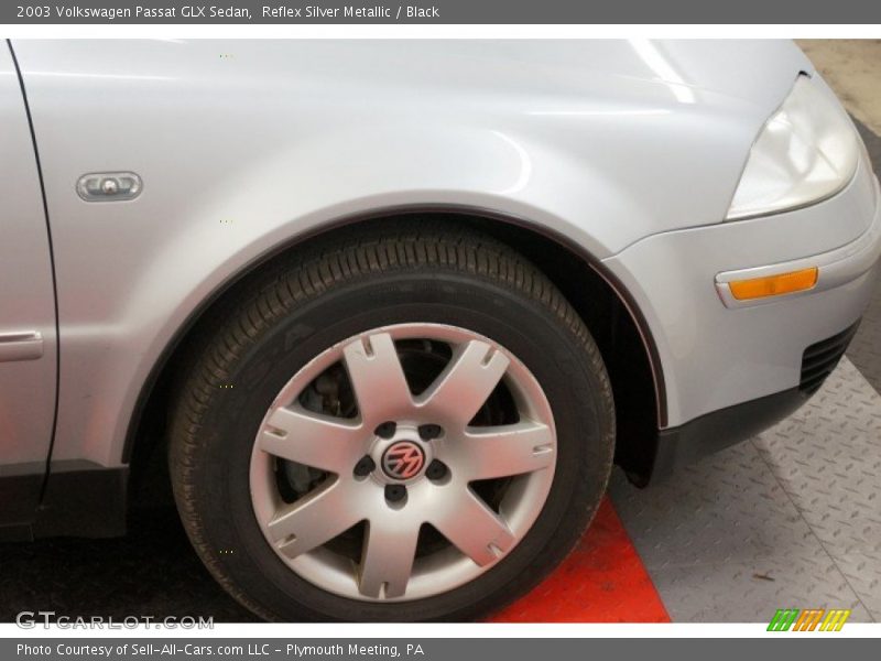 Reflex Silver Metallic / Black 2003 Volkswagen Passat GLX Sedan