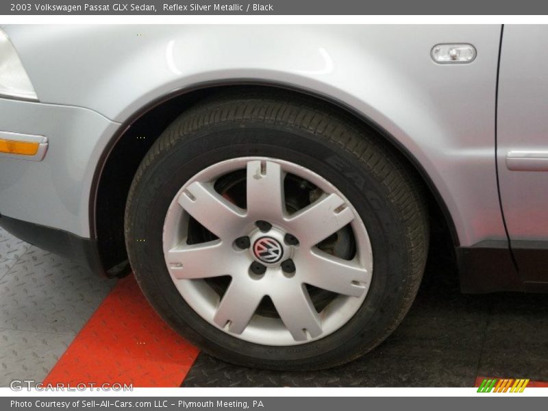 Reflex Silver Metallic / Black 2003 Volkswagen Passat GLX Sedan