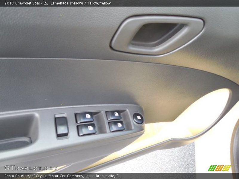Lemonade (Yellow) / Yellow/Yellow 2013 Chevrolet Spark LS