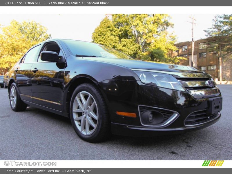 Tuxedo Black Metallic / Charcoal Black 2011 Ford Fusion SEL