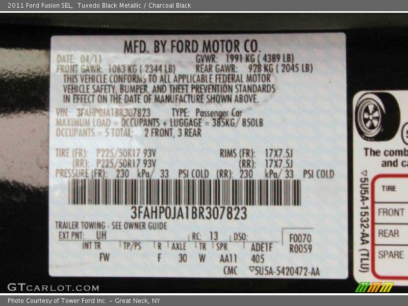 Tuxedo Black Metallic / Charcoal Black 2011 Ford Fusion SEL