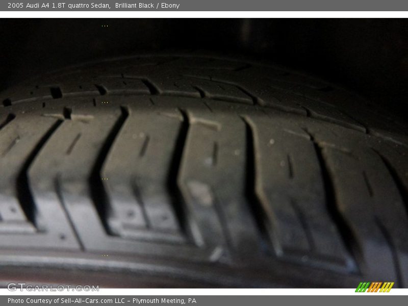Brilliant Black / Ebony 2005 Audi A4 1.8T quattro Sedan