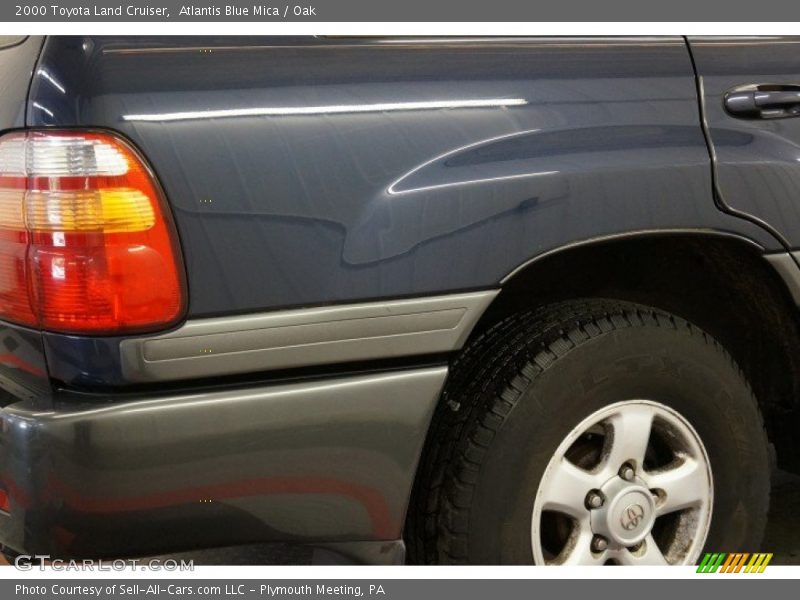 Atlantis Blue Mica / Oak 2000 Toyota Land Cruiser