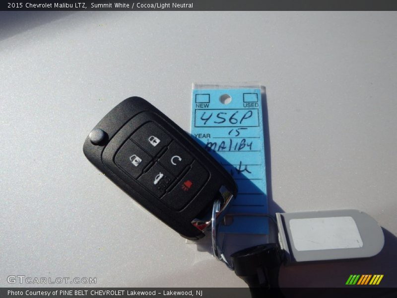 Summit White / Cocoa/Light Neutral 2015 Chevrolet Malibu LTZ