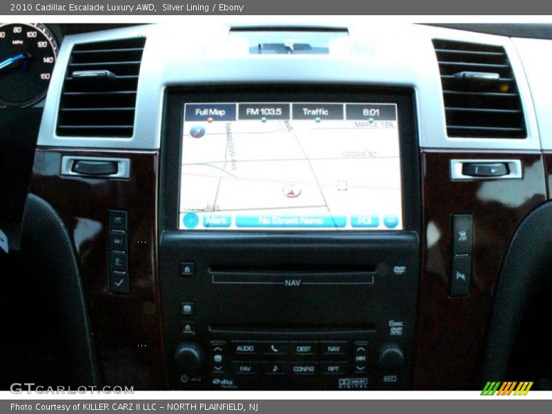 Silver Lining / Ebony 2010 Cadillac Escalade Luxury AWD