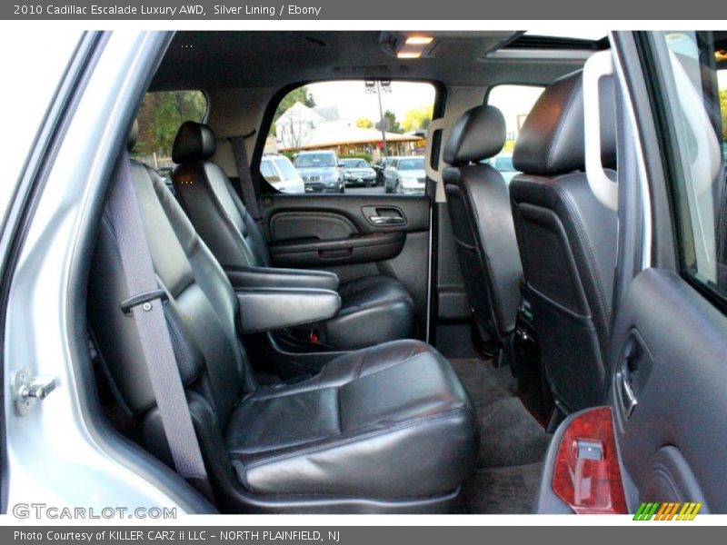 Silver Lining / Ebony 2010 Cadillac Escalade Luxury AWD