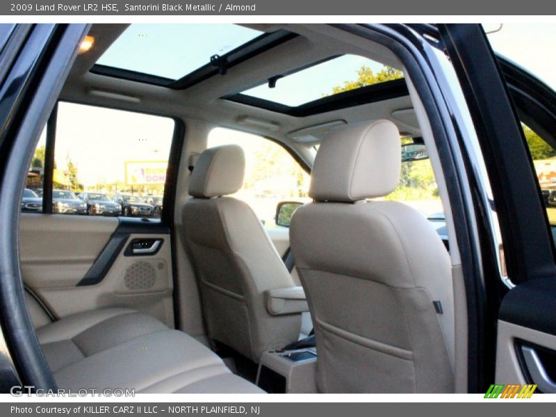 Santorini Black Metallic / Almond 2009 Land Rover LR2 HSE