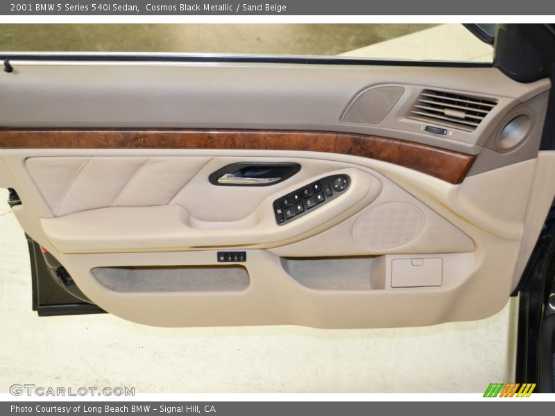 Cosmos Black Metallic / Sand Beige 2001 BMW 5 Series 540i Sedan