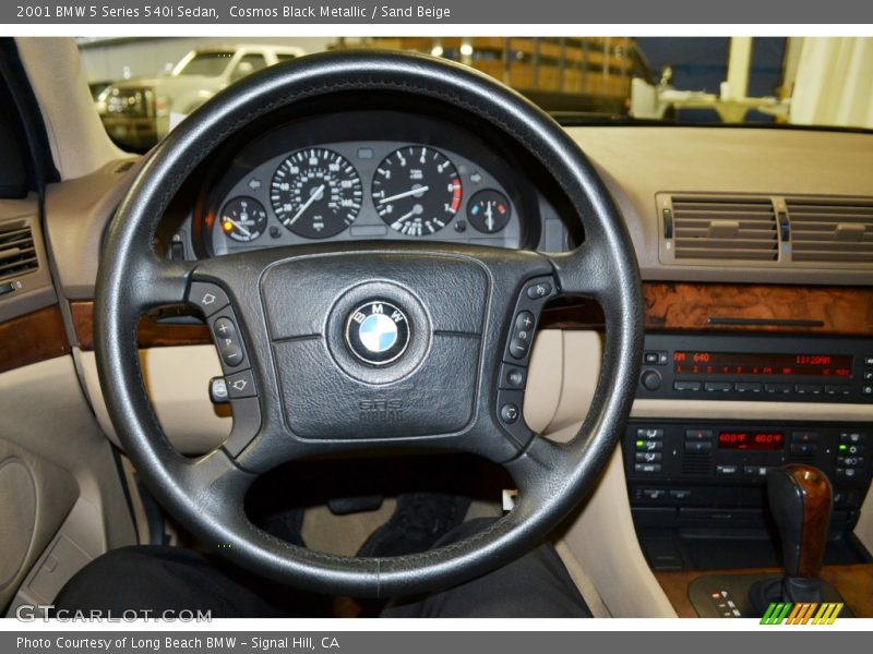 Cosmos Black Metallic / Sand Beige 2001 BMW 5 Series 540i Sedan