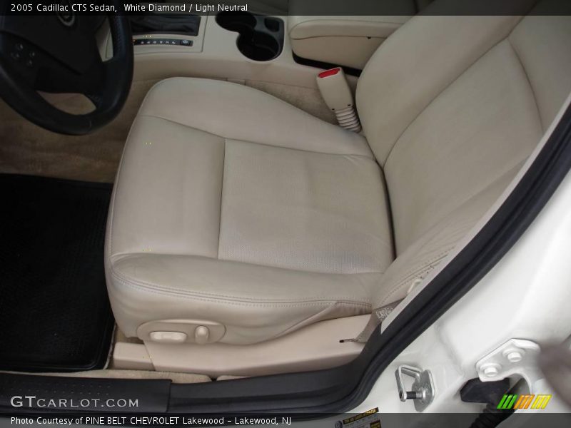 White Diamond / Light Neutral 2005 Cadillac CTS Sedan